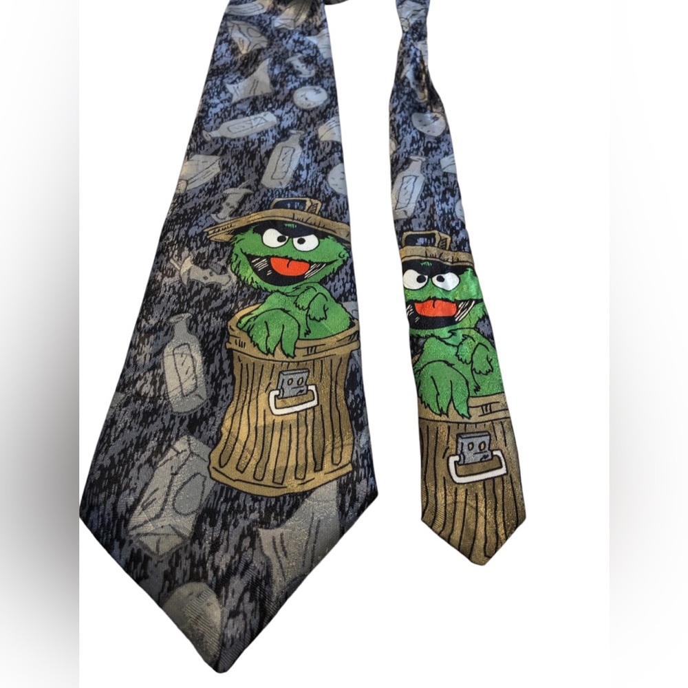 Vintage Jim Henson Inc Oscar the Grouch Necktie Novel Ties